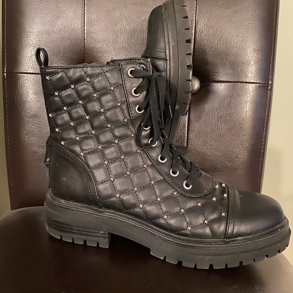 Circus by Sam Edelman Goodwin Moto boot size 9